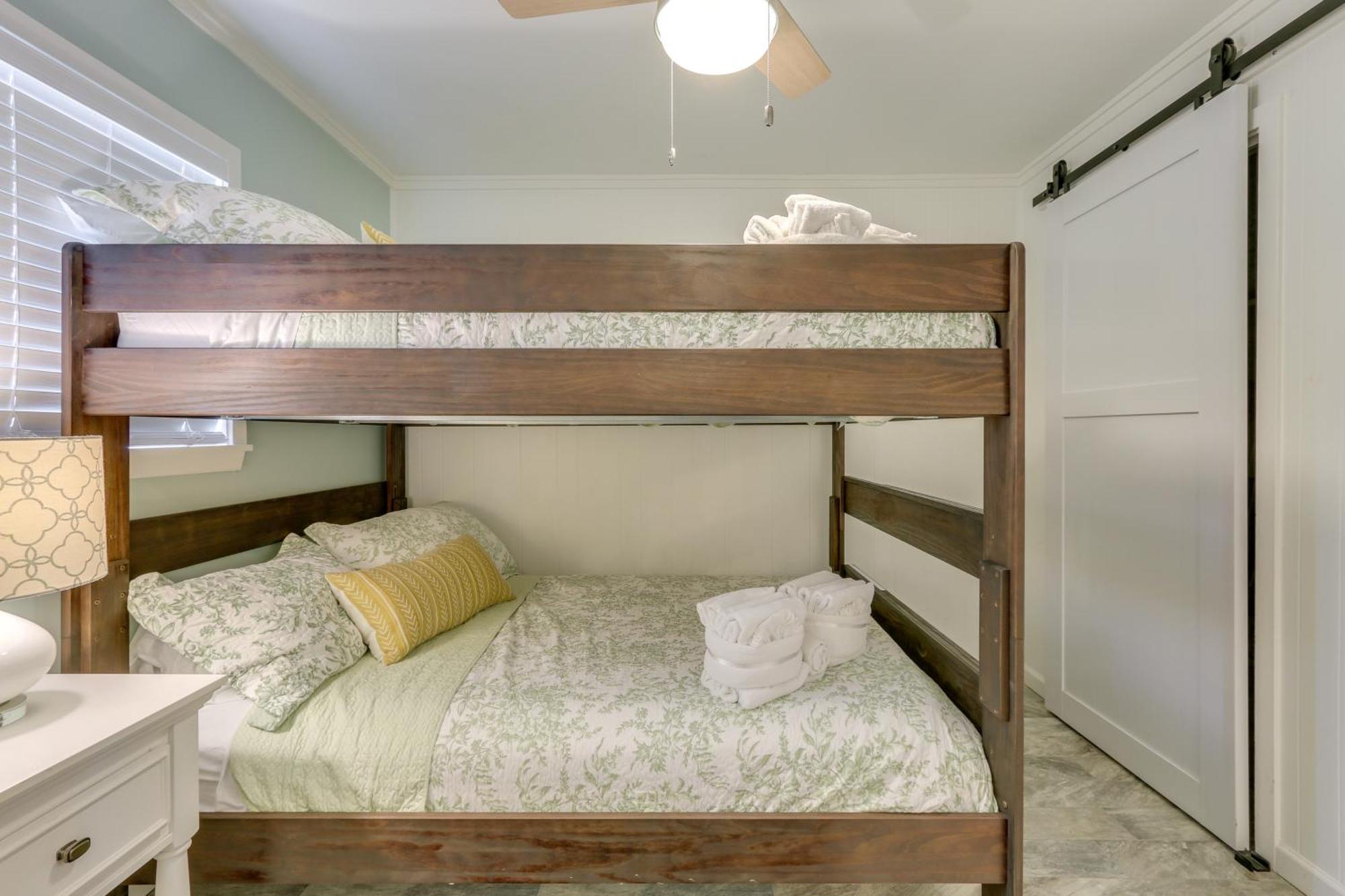 Hilton Head Resort Condo With Pools, Walk To Beach! ヒルトンヘッドアイランド エクステリア 写真