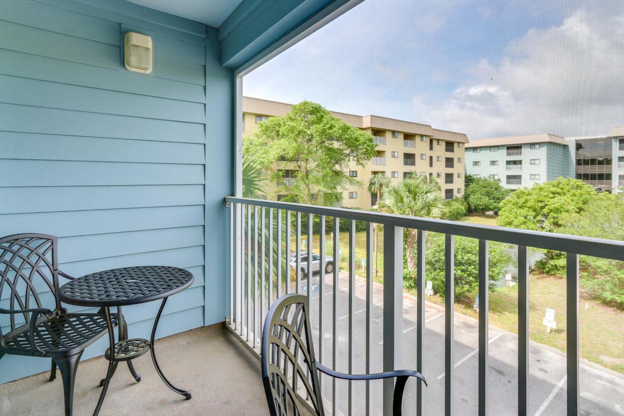 Hilton Head Resort Condo With Pools, Walk To Beach! ヒルトンヘッドアイランド エクステリア 写真